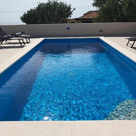 Villa Peaceful With Private Pool And Free Parking Sevid